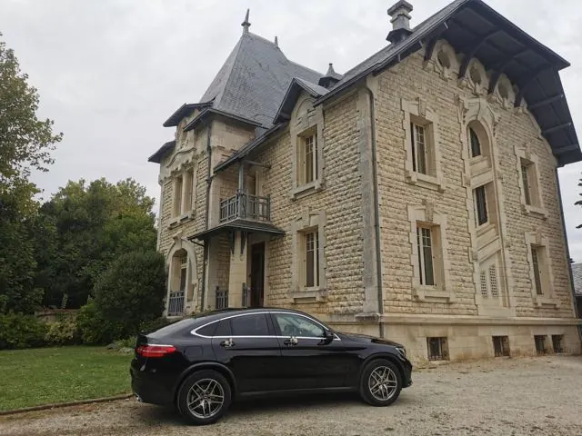 Chauffeur privé Luxury Car en prestation